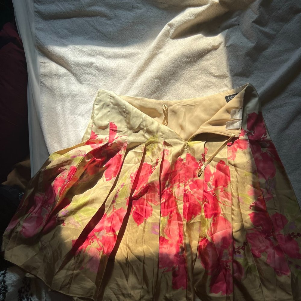 Jones New York Floral Tan Skirt